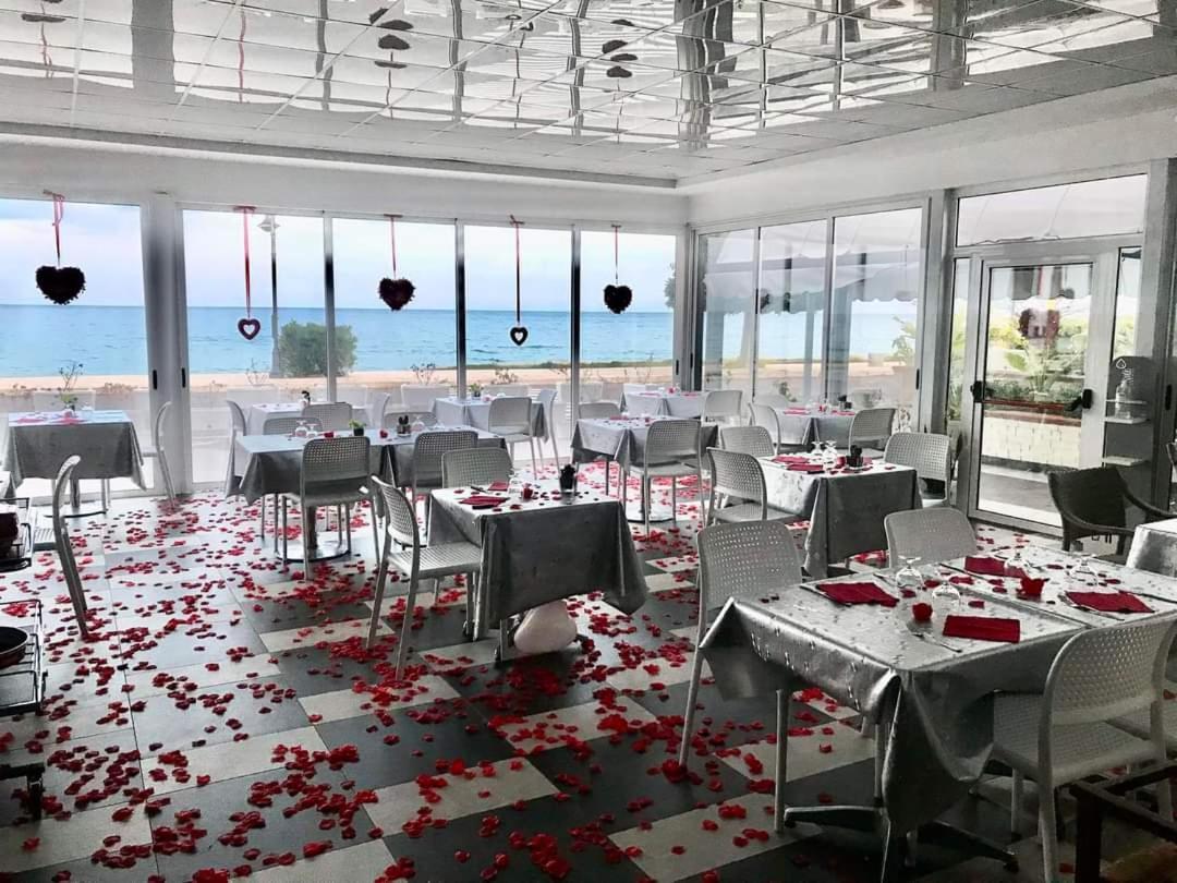Hotel Ristorante Stellato Trebisacce Exteriér fotografie