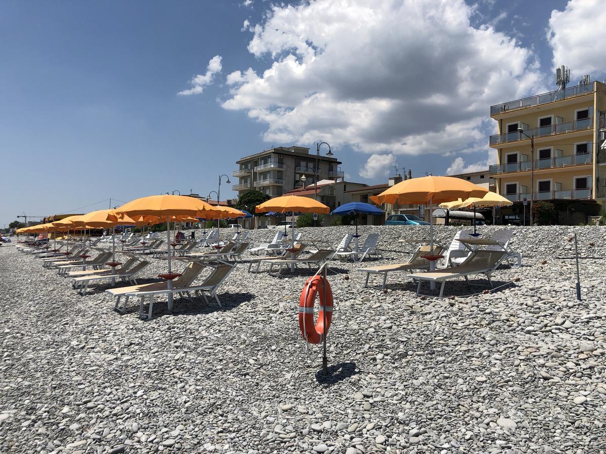 Hotel Ristorante Stellato Trebisacce Exteriér fotografie